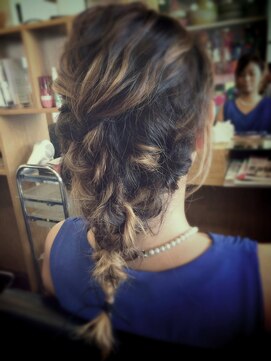 ヘアーアンドシューズ タイプエービー(HAIR&SHOES Type AB) ルーズアップ スタイル    「Type AB  川崎店  清水 絵里」