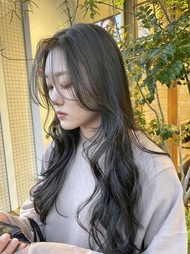 ラパンセヴェール(LA PENSEE VERT) 顔周りカット×カーテンバング