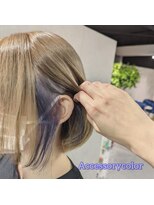 ニーナ ビューティーサロン(NINA Beauty Salon) ネイビーカラーを入れたボブヘア#アクセサリーカラー