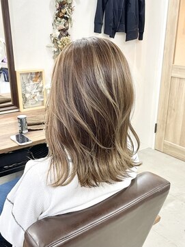 ホンネ(honne.) ハイライト×ミルクティーベージュ