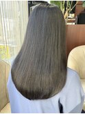 ツヤ髪★髪質改善トリートメントうる艶黒髪ロングヘア