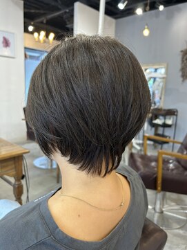 レイリー(LAiLy) 大人ショート