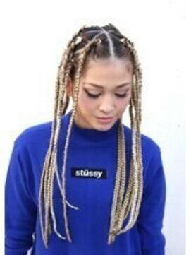 ラブ ロック Love' Lock ブレイズ・エクステ、成人式、成人式ヘア、コーンロウ