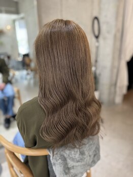 ニト(nito)の写真/印象を左右する顔回りのデザインが得意！髪質やクセを活かした再現性の高いカットで毎朝のセットも時短に♪