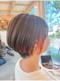耳かけショートボブ