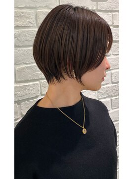 シャムオーツー 国分寺(CHAM:O2) クビレショート／シナモンベージュ／ショート