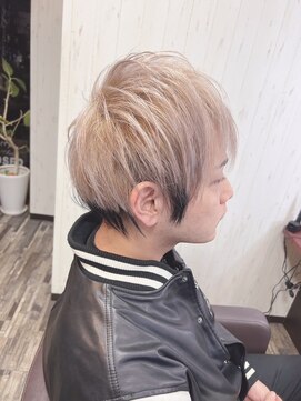 ヘアー リードレス(hair Re:dress) インナーカラーブラックハイトーンダブルカラーホワイトブロンド