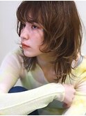 カジュアルウルフ　カーキアッシュ