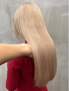 ナンバーウルス 名駅店(N° ulus) 【number ulus】ホワイトミルクティー×ロブカット