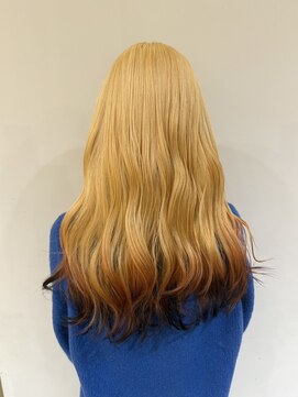 ザザ 高田馬場(ZA/ZA) 暖色裾カラーでハイトーンロングをもっと可愛く!!