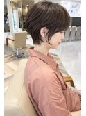 大人女性の若見えくびれショート2