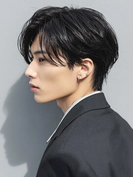 インブルーム(In Bloom) 韓国風ヘア センターパート ミディアムヘア 黒髪 メンズヘア