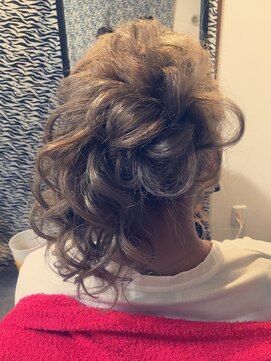 セットサロンエイト(set salon 8eight.) サイド散らしアップ