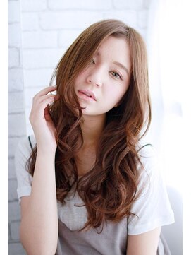 プティルカ(PutiLuca D.C.) 大きく揺れる大人ルーズカール