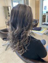 ヘアーサロン イルア 北越谷(hair salon I'LUNA)&nbsp;ベージュバレイヤージュ
