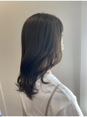 透明感漂う大人のグレージュ