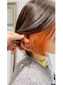 インナーオレンジ×ショートボブ