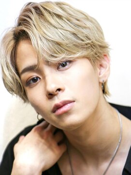 アイトーキョー 横浜(AI TOKYO) 束感/アップバング/ツーブロックマッシュ/コンマヘア[横浜駅]