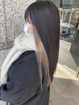 サロンドミルク 新百合ヶ丘店(salon de MiLK)&nbsp;ケアブリーチで染めるハイトーンインナーカラー【新百合ヶ丘】