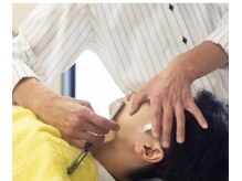 蒸しタオルは肌を柔らかくし毛穴詰まりと皮脂汚れや角質の除去に