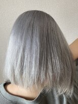 ドアヘアプラス(DooR hair+) ホワイトシルバー