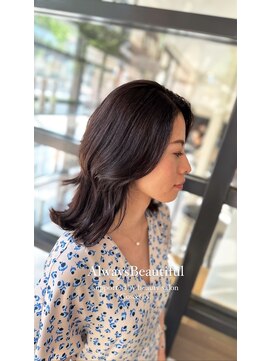 コスアンドコウ 横浜山下(Cos&Co.) パープルとグレイをMixしたツヤ感アッシュ