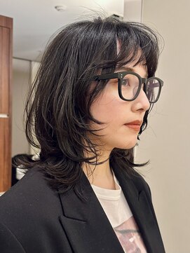 ビュートリアム265(BEAUTRIUM 265) ミディアムレイヤー/レイヤーカット/銀座/ウルフカット/アッシュ