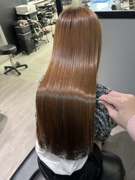 ジーニーホリエ(Geniee horie) 髪質改善XアッシュブラックX縮毛矯正Xレイヤーロング