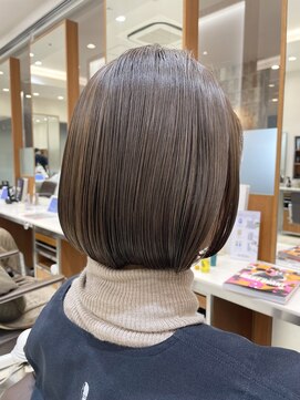 ピークアブー アヴェダ アトレ恵比寿(PEEK-A-BOO AVEDA) 王道ボブ　グレージュ　ベージュカラー　ブリーチあり