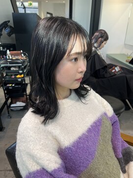 トレス(TRESS) レイヤーミディアム 外ハネボブ くびれボブ