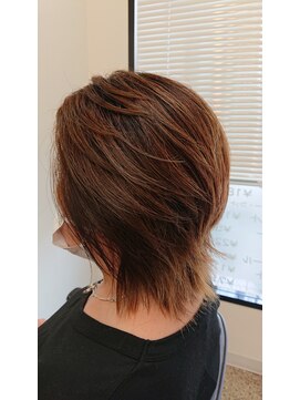 アドン 中葛西店(Adorn) ウルフ似合わせカット