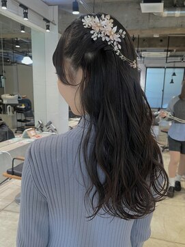 キャロルガーデンズ ボコカ 表参道(Carroll Gardens bococa) 【kacho】ヘアアレンジ ハーフアップ