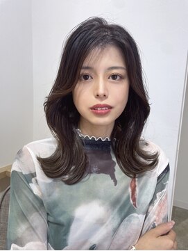 ヴィンス(vince) 韓国風くびれヘア/顔まわりカット/小顔カット/髪質改善