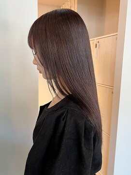 トッド(tod) ピンクベージュ　ブリーチなしカラー　髪質改善　MISAKI 丸の内