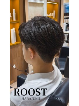 ルースト 原宿店(ROOST) センターパート/ニュアンスパーマ/フェザーパーマ/原宿