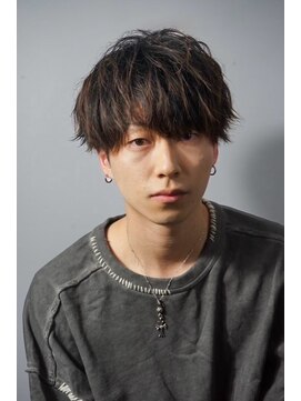 プレミアムバーバー 表参道店(PREMIUM BARBER produce by HIRO GINZA) ソフトツイスト/メンズヘア/マッシュ〈理容室〉