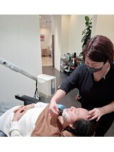 セルフケアでは味わえない「プロの技で至高のシェービングを」