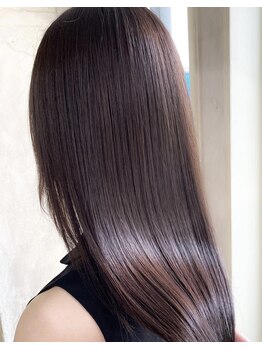 ナギ(NAGI)の写真/トップのボリュームが絶妙◎あらゆるクセを見極め、最小限のダメージに留めるため髪の状態に合わせて施術☆