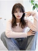 顔まわりレイヤー×韓国風くびれミディ