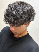 ディスイズバーバーフォース(THIS IS BARBER 4th)&nbsp;波巻きパーマ 束感 ツーブロックマッシュ 20代 30代