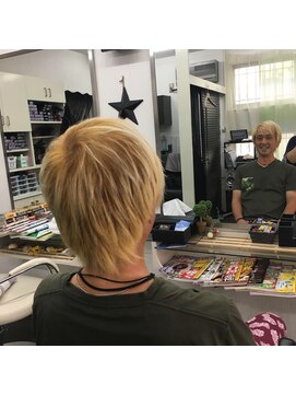 ソアラ(soAla) ブリーチカット