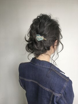 ヘアースパリゾート リアン 燕三条店(Lien) ローウェイト_ルーズアップヘア