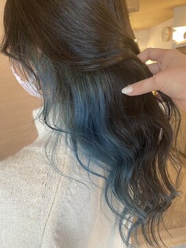 ヘアアンドスパ リコ(Hair&Spa Rico By LikkleMore) チラ見えインナーカラー/ターコイズブルー/インナー