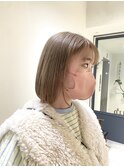ボブ×ミルクティーベージュ　ダブルカラーで可愛い色