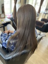 コアフィールフィス(COIFFURE fils)&nbsp;《見附　今町》M3Dカラー　ダークアッシュ　艶ストレート