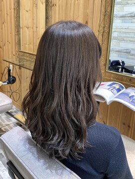 ルシール バイ アリア(Lucir by aria) アッシュグレー