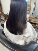 ブラックツヤ髪ストレートロングトリートメント似合わせカット