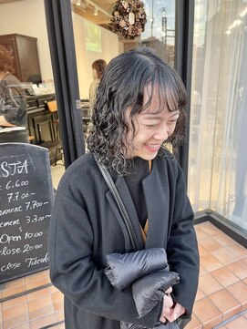 シスタ(SISTA) プードルパーマ/くるくるパーマ/ボブパーマ