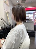 顎下切りっぱなしボブ【別府】