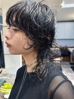 ロッソサンテ(rosso sante)&nbsp;黒髪ウルフパーマ